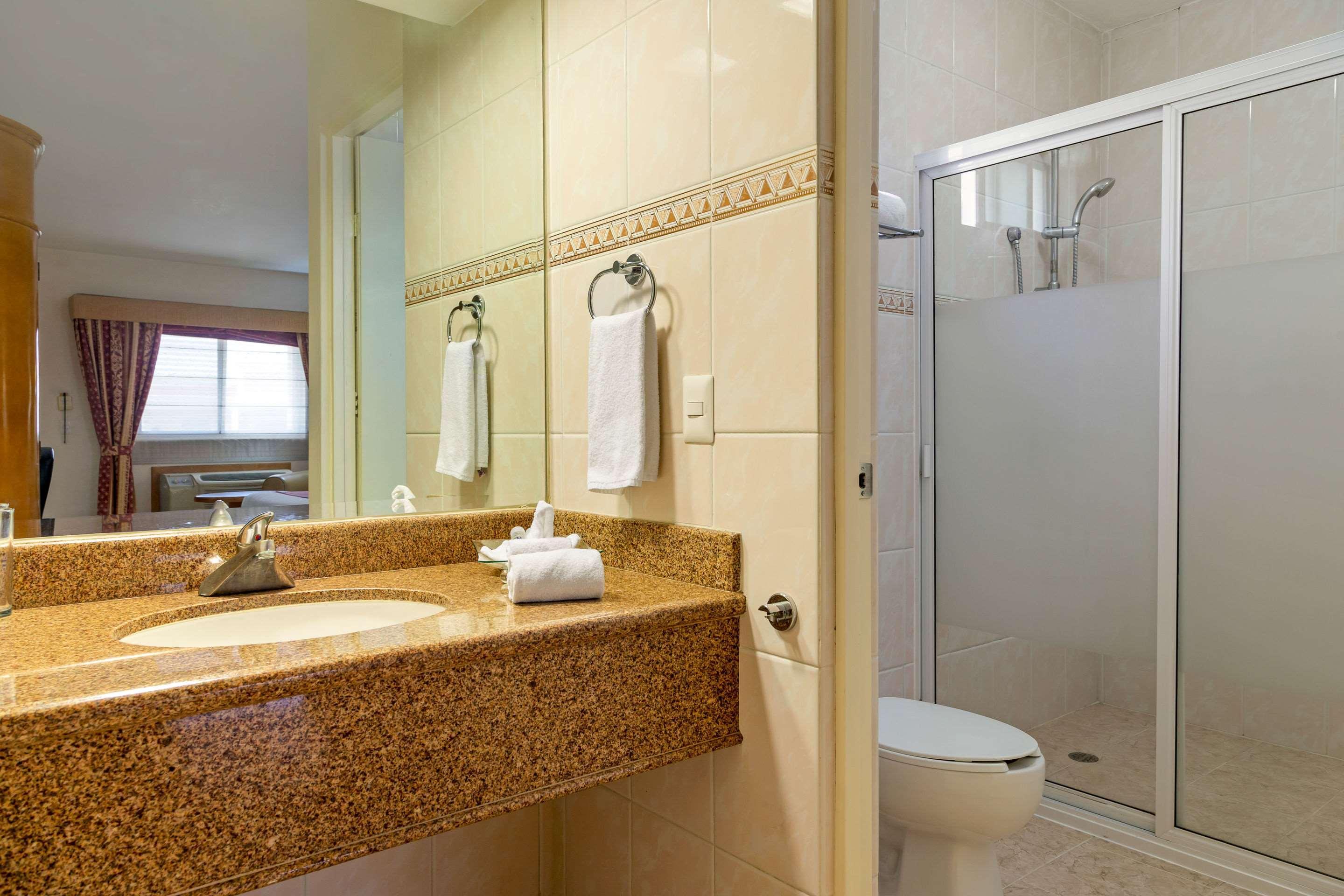 Comfort Inn Monterrey Norte San Nicolas de los Garza Bagian luar foto