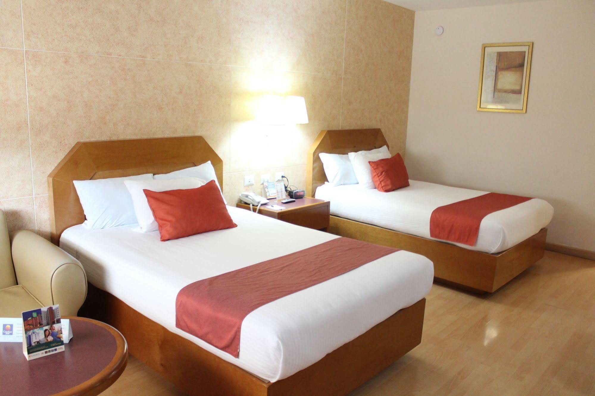 Comfort Inn Monterrey Norte San Nicolas de los Garza Bagian luar foto